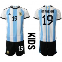 Otroški Nogometni dresi Argentina Nicolas Otamendi #19 Domači SP 2022 Kratek Rokav (+ Kratke hlače)
